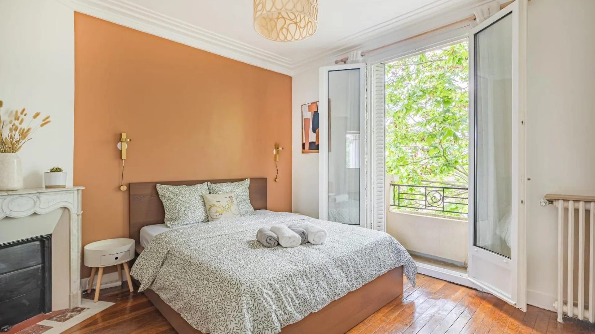 Parisian Escape Entire Apartment Terrace 4 People Bagneux